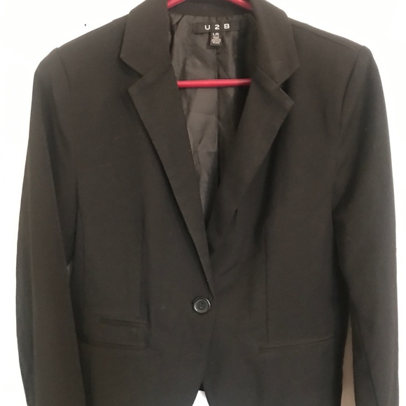 Gorgeous blazer - Picture 3 of 7